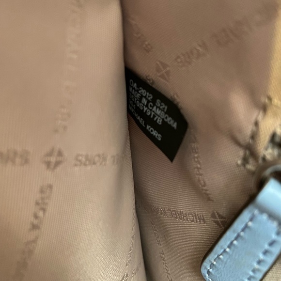 Like-new MICHAEL KORS KENLY Large Graphic Logo Tote Satchel Shoulder Sky Blue - Picture 5 of 8